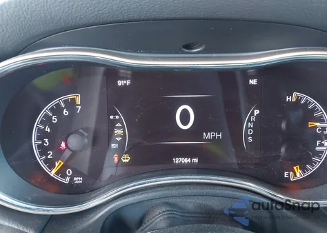 2015 Jeep Grand Cherokee Limited z USA, uszkodzony, nr VIN 1C4RJFBG2FC151785